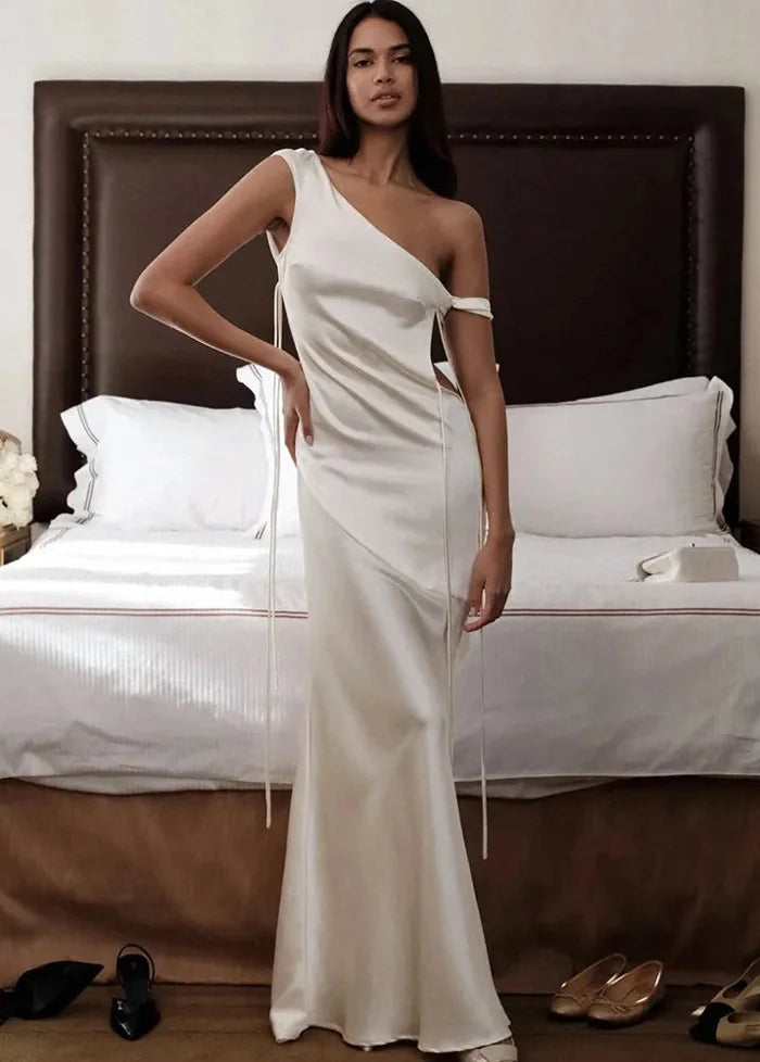 White satin dress S Dress Tailor
